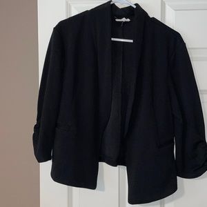 Maurice’s black crop blazer